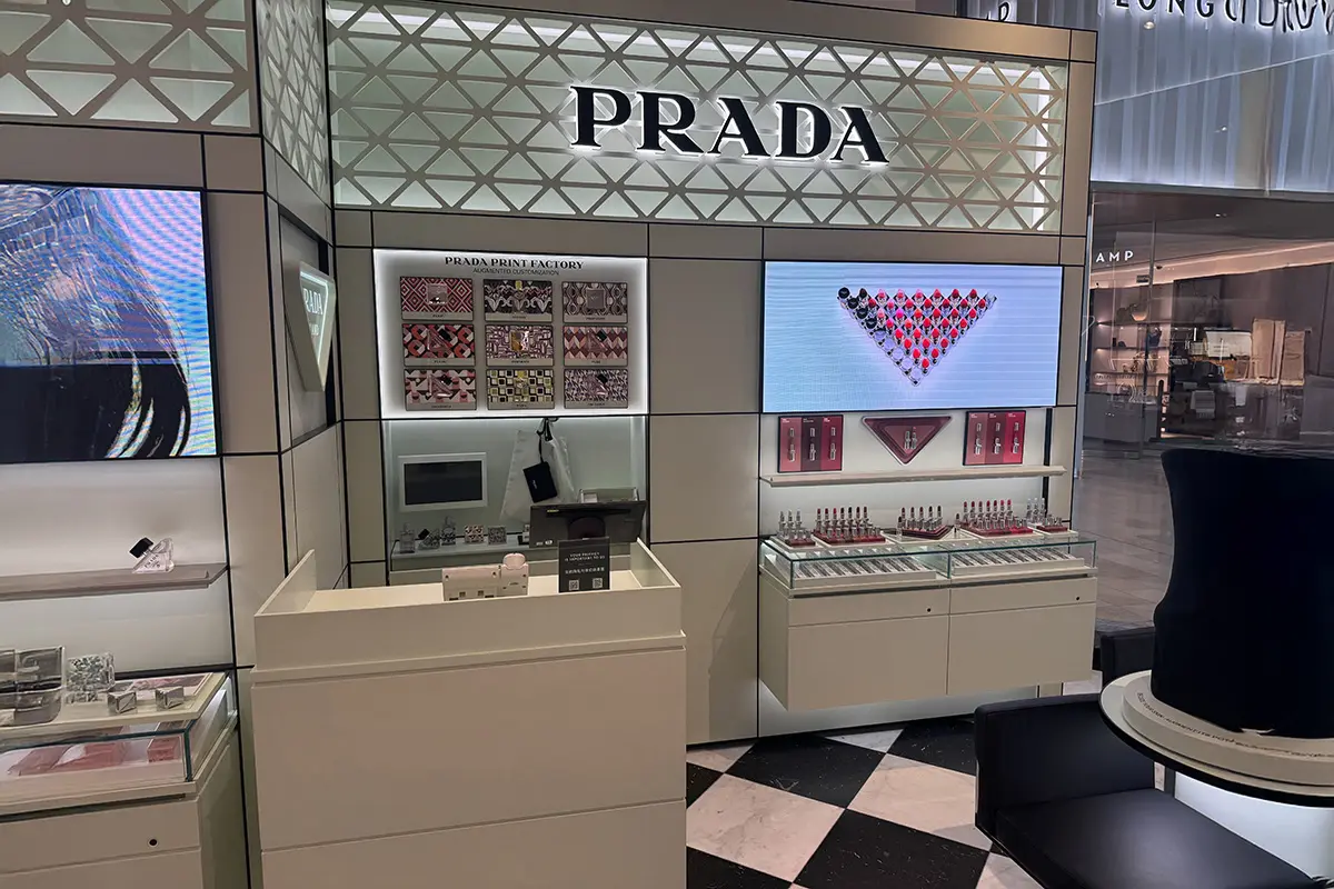 PRADA_03